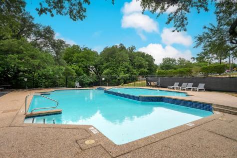 1015 E Yager Lane Austin TX 78753