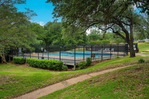 1015 E Yager Lane Austin TX 78753