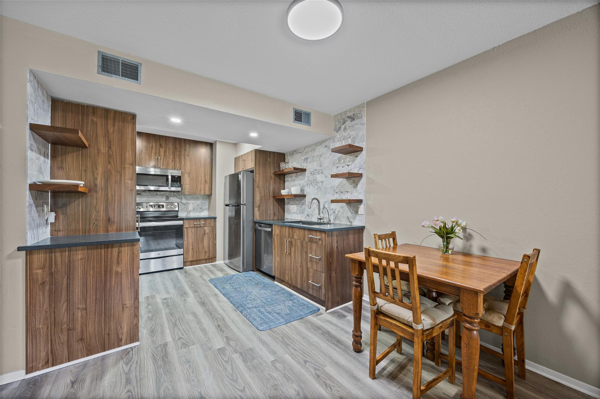 3809 Menchaca Road Austin TX 78704
