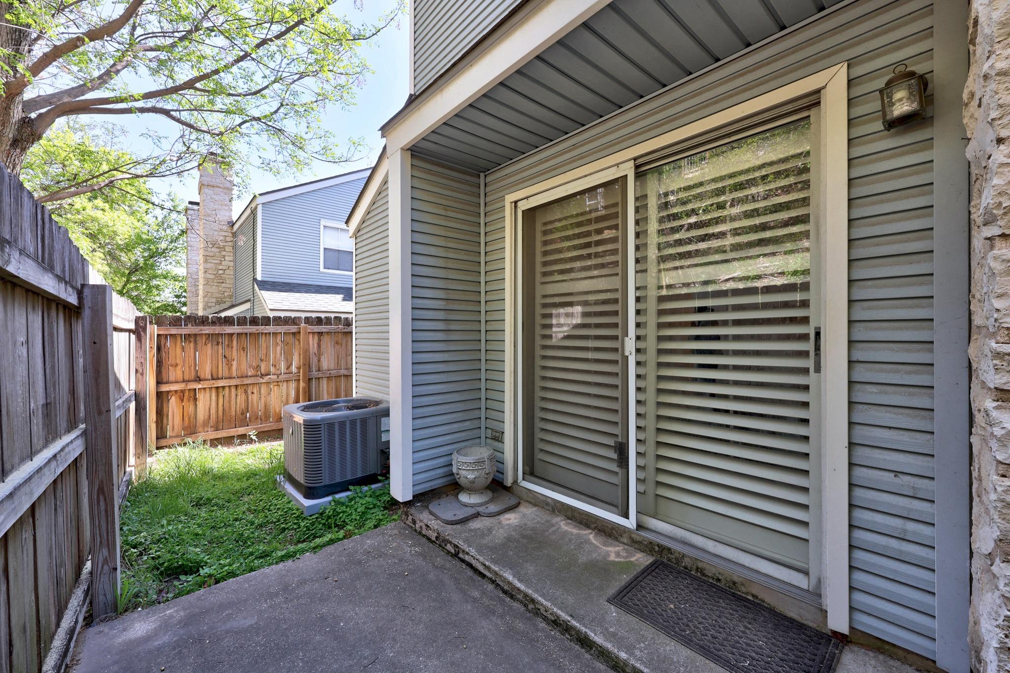 6821 Old Quarry Lane Austin TX 78731