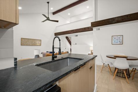 6807 Woodhue Drive Austin TX 78745