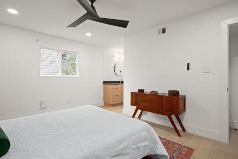 6807 Woodhue Drive Austin TX 78745