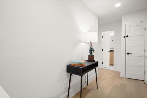 6807 Woodhue Drive Austin TX 78745
