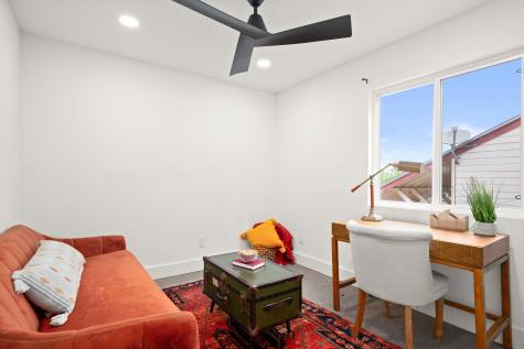 6807 Woodhue Drive Austin TX 78745