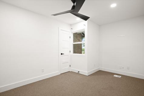 6807 Woodhue Drive Austin TX 78745