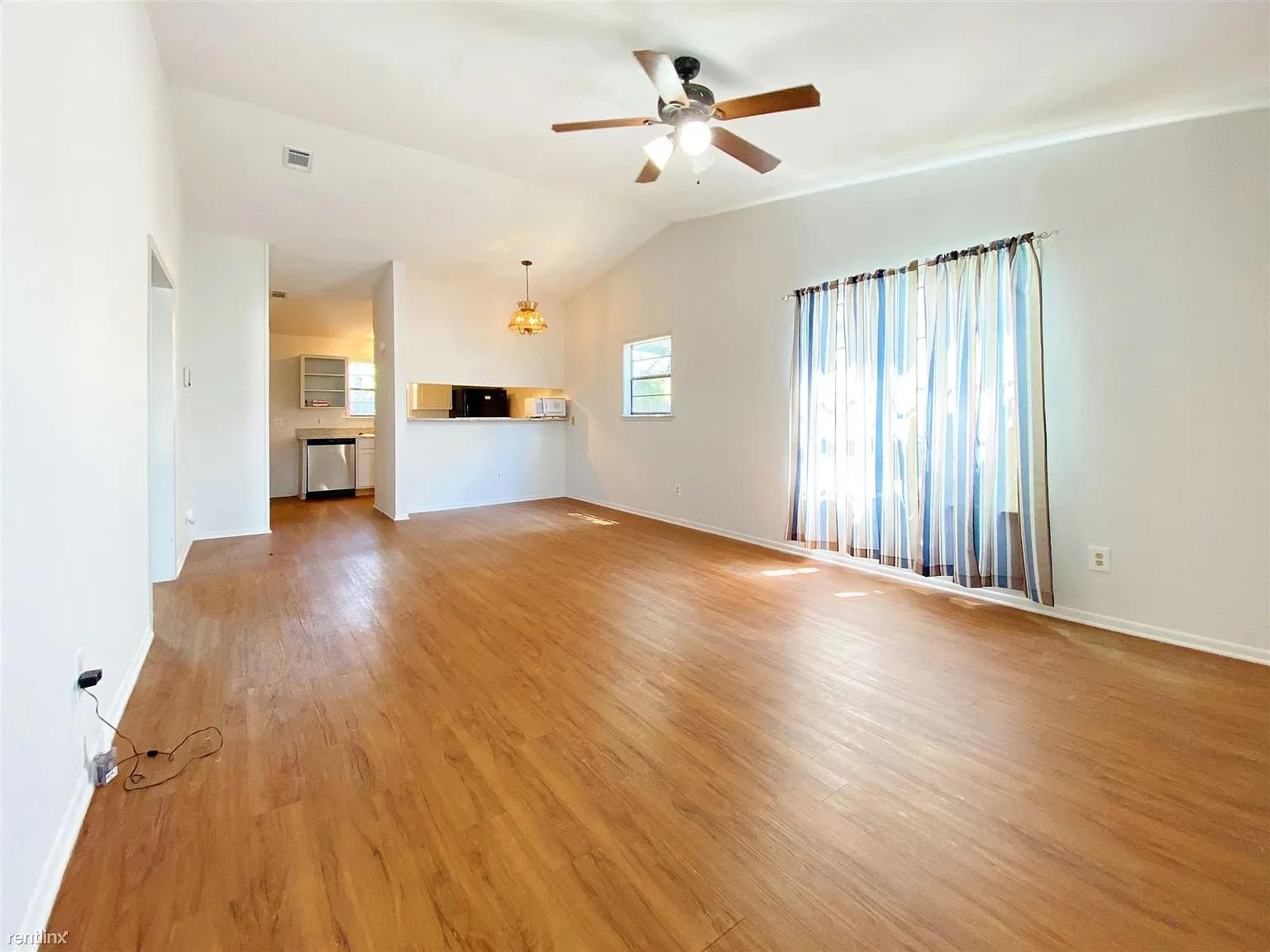1604 Mill Street San Marcos TX 78666