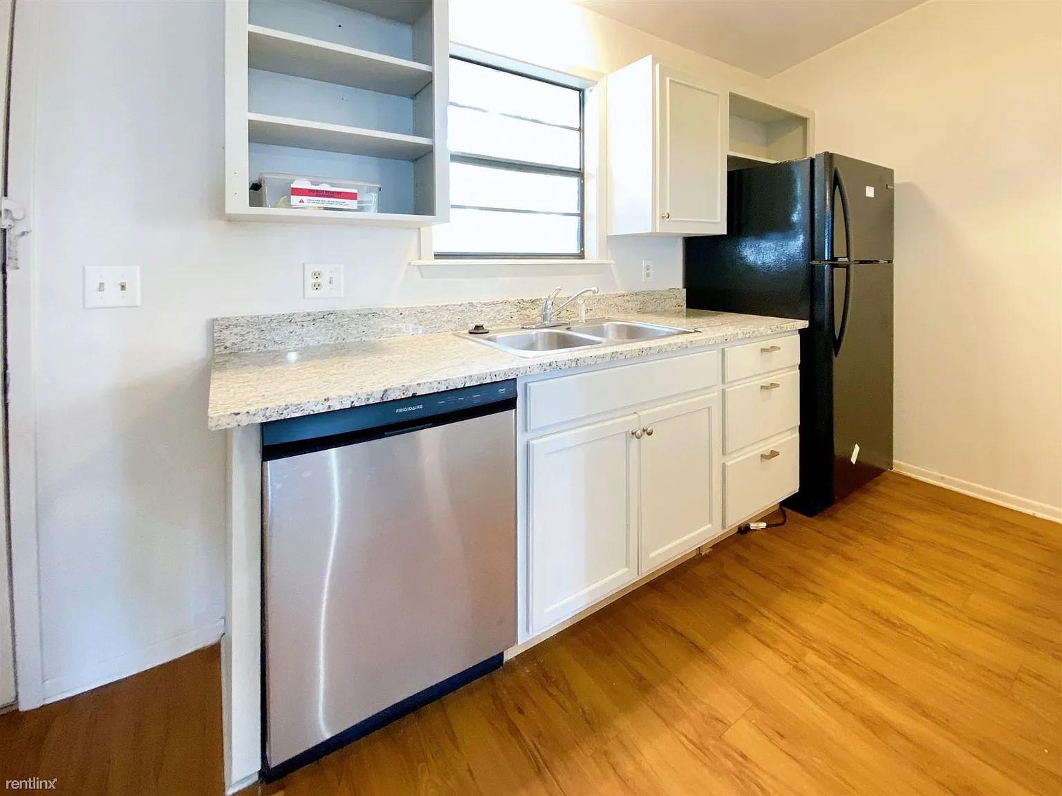1604 Mill Street San Marcos TX 78666