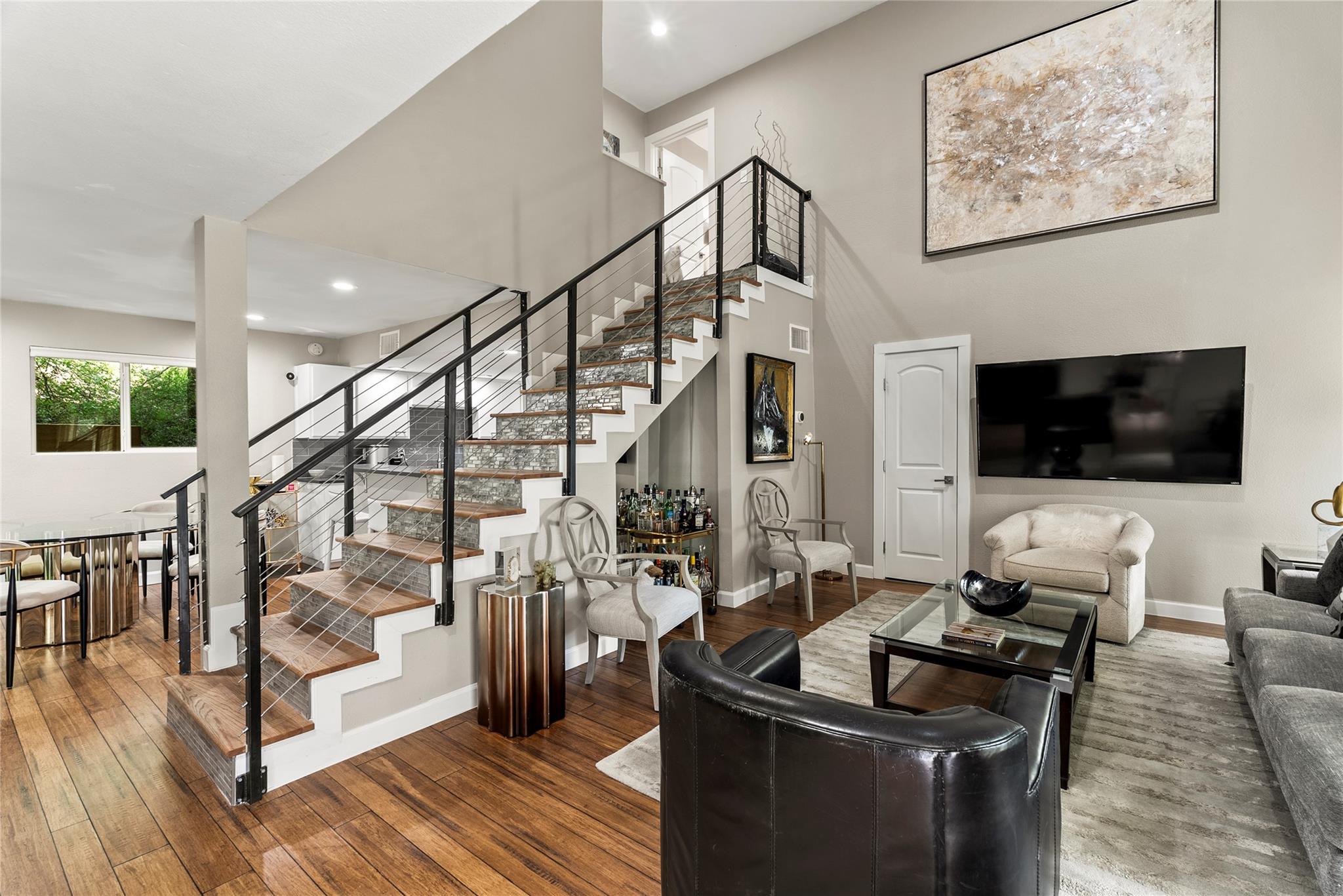 2101 Airole Way Austin TX 78704