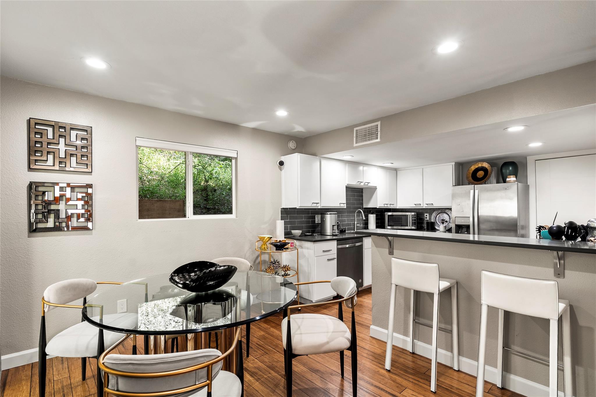2101 Airole Way Austin TX 78704