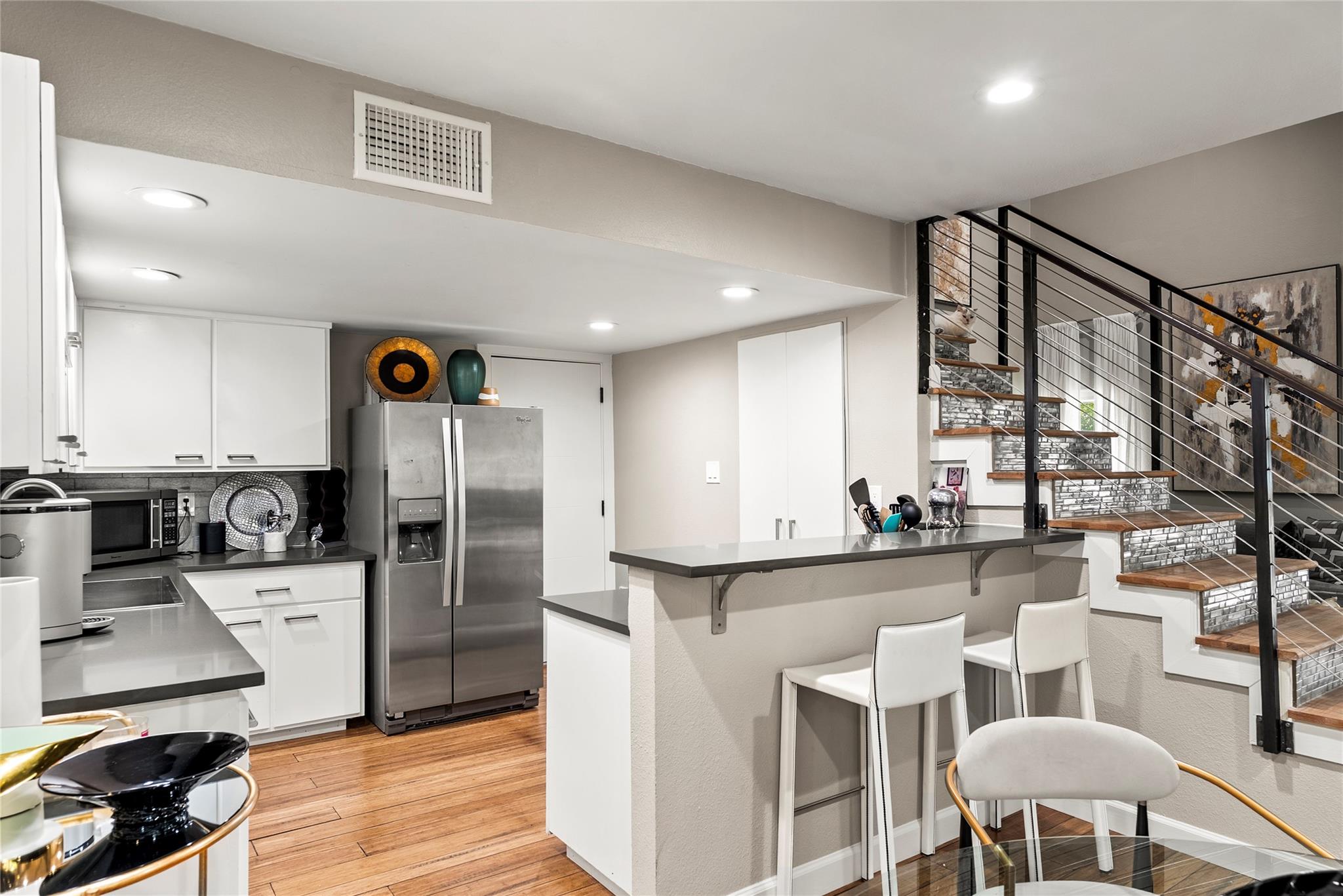 2101 Airole Way Austin TX 78704