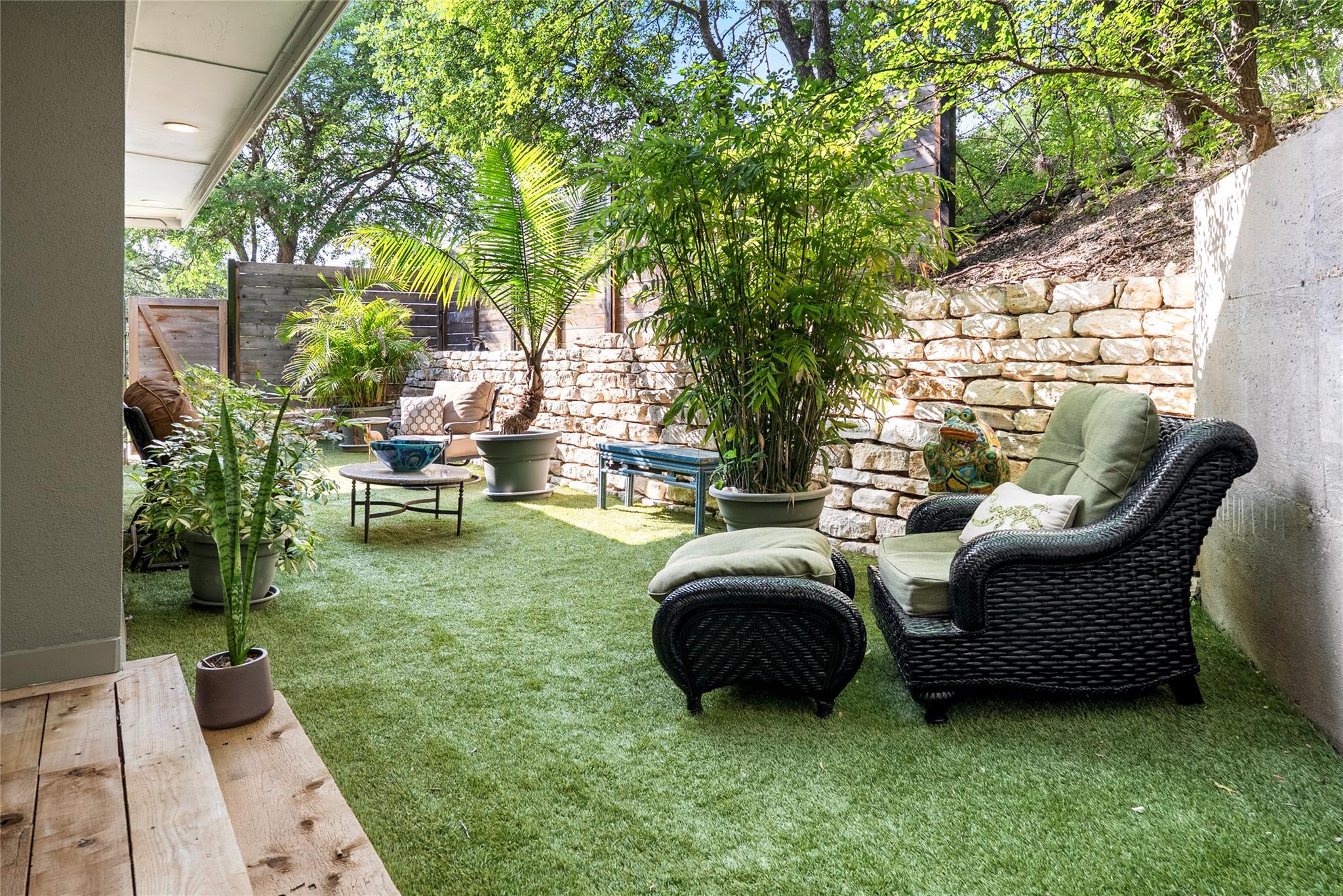 2101 Airole Way Austin TX 78704