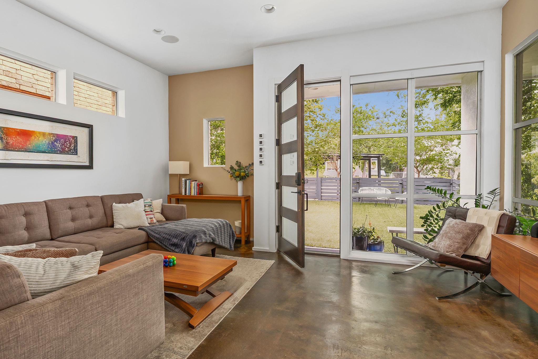 608 W Annie Street Austin TX 78704