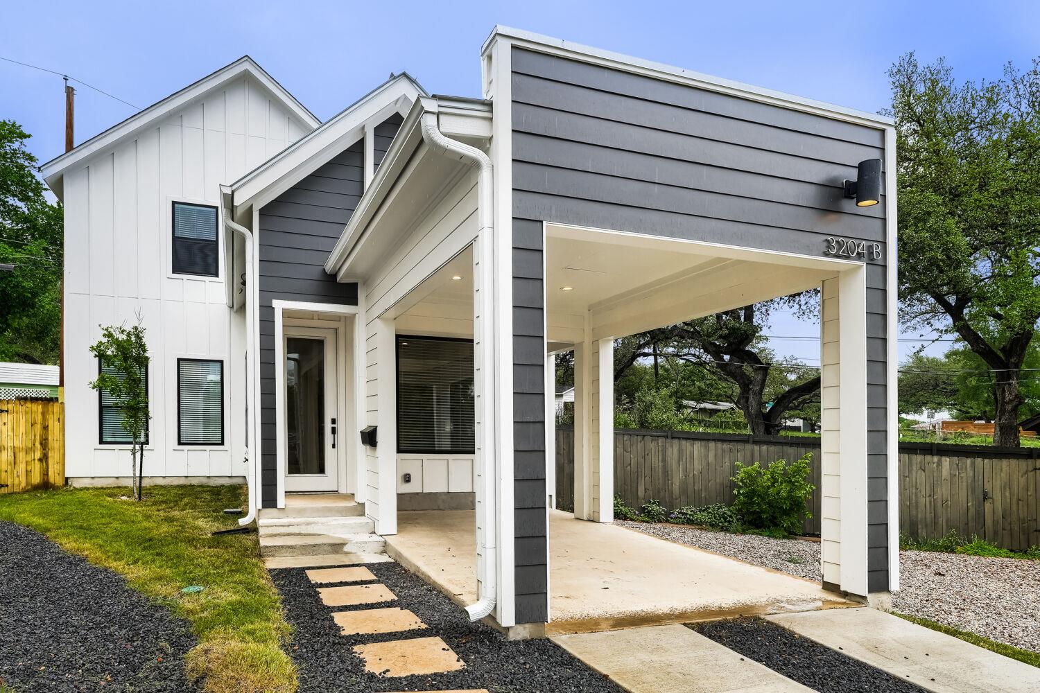 3204 Overcup Oak Drive Austin TX 78704