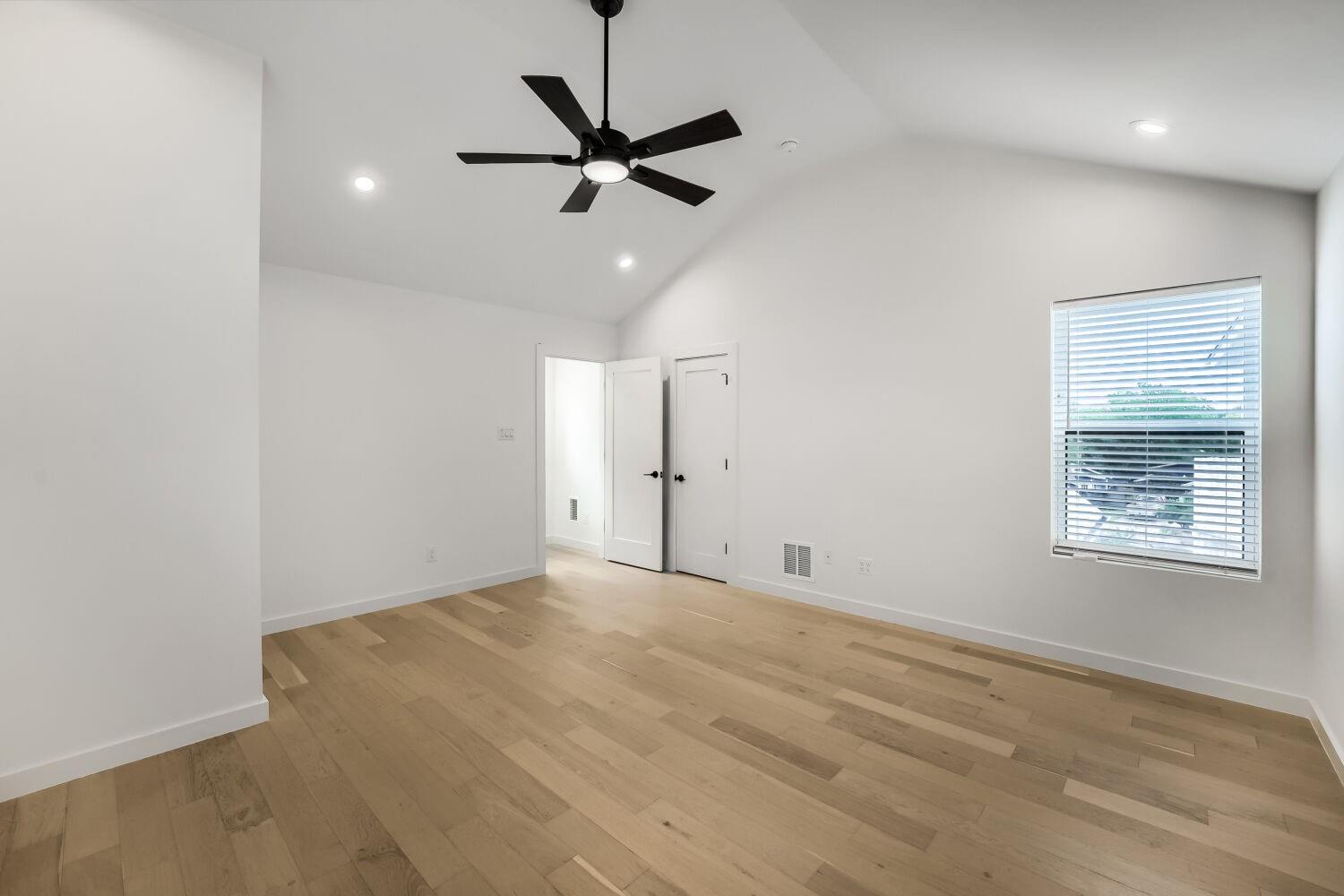 3204 Overcup Oak Drive Austin TX 78704