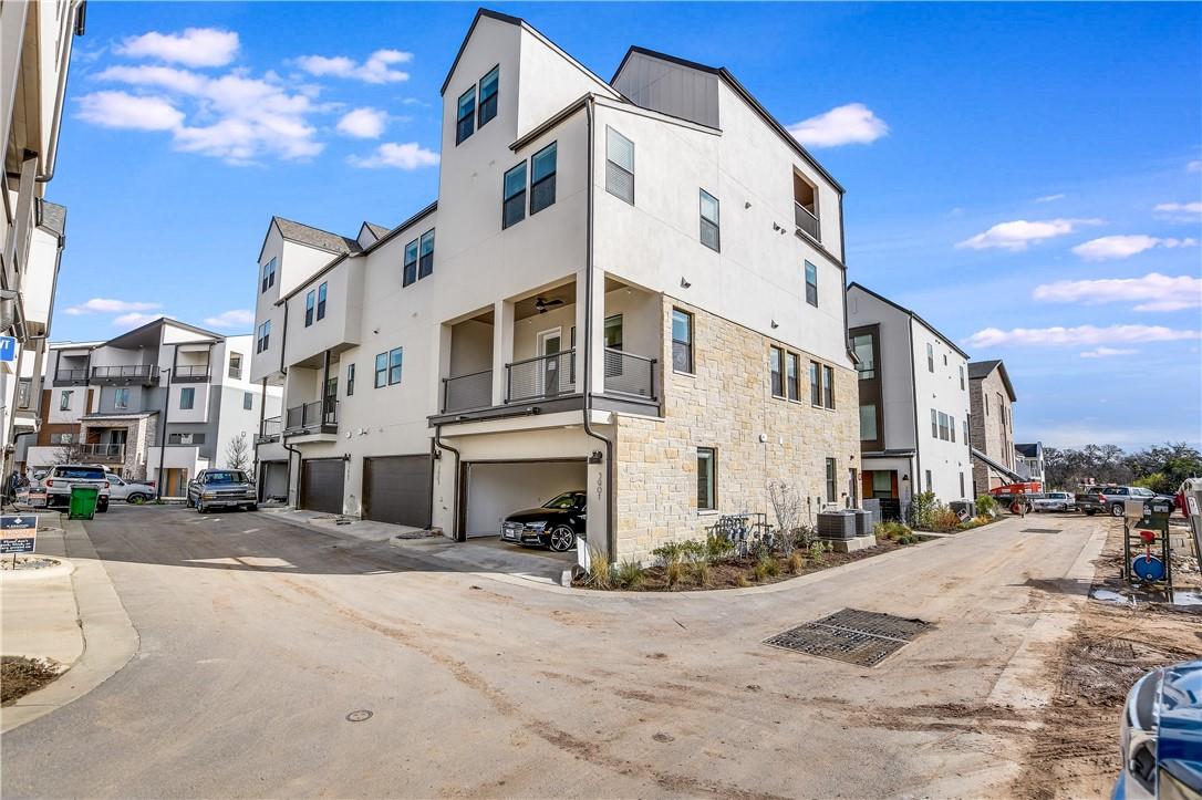 3905 Vantage Drive Austin TX 78731