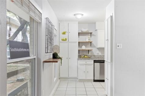 2021 Bluebonnet Lane Austin TX 78704