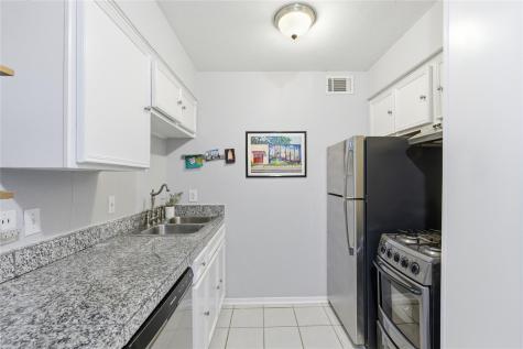2021 Bluebonnet Lane Austin TX 78704