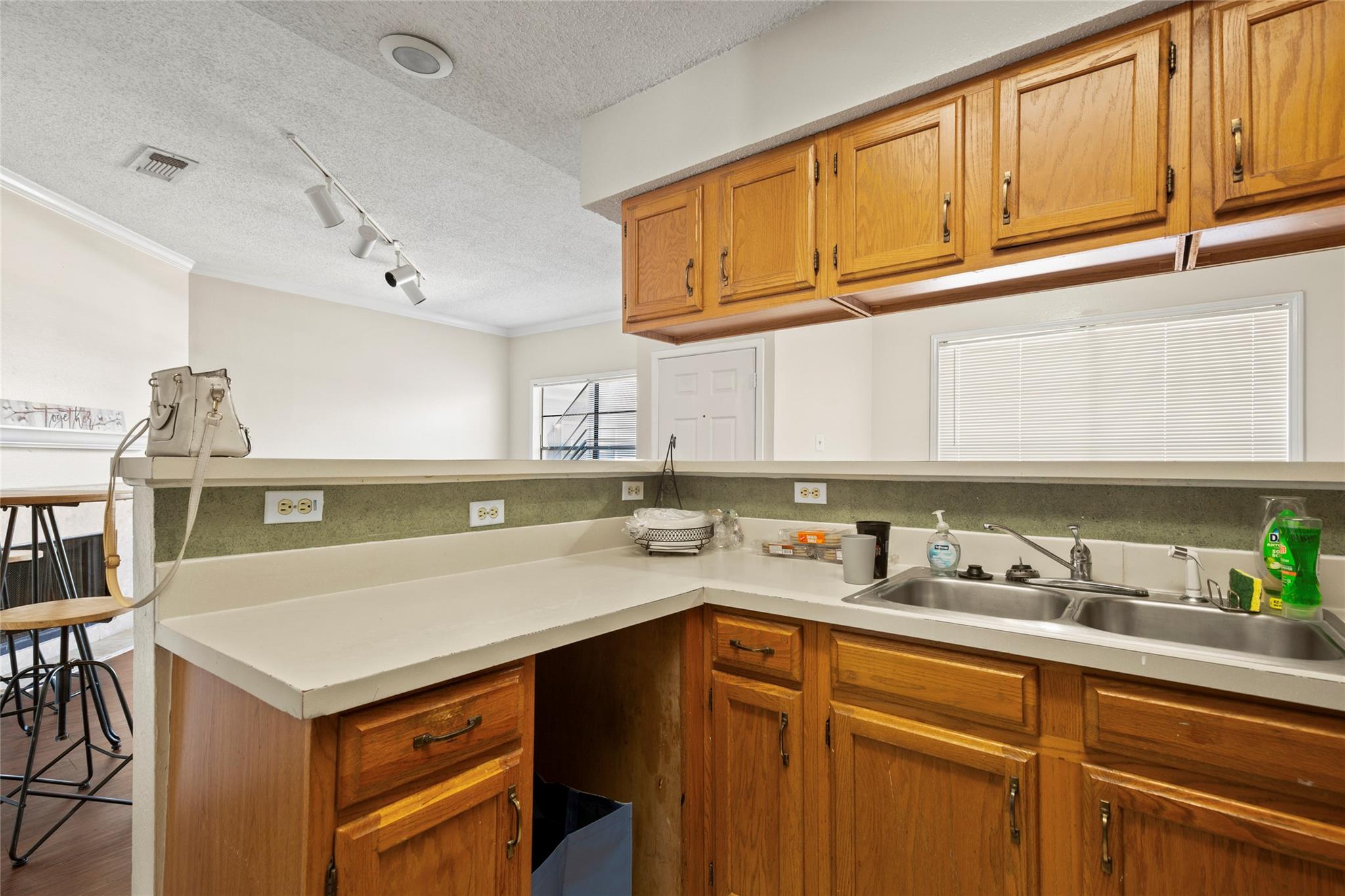 915 W 23rd Street Austin TX 78705