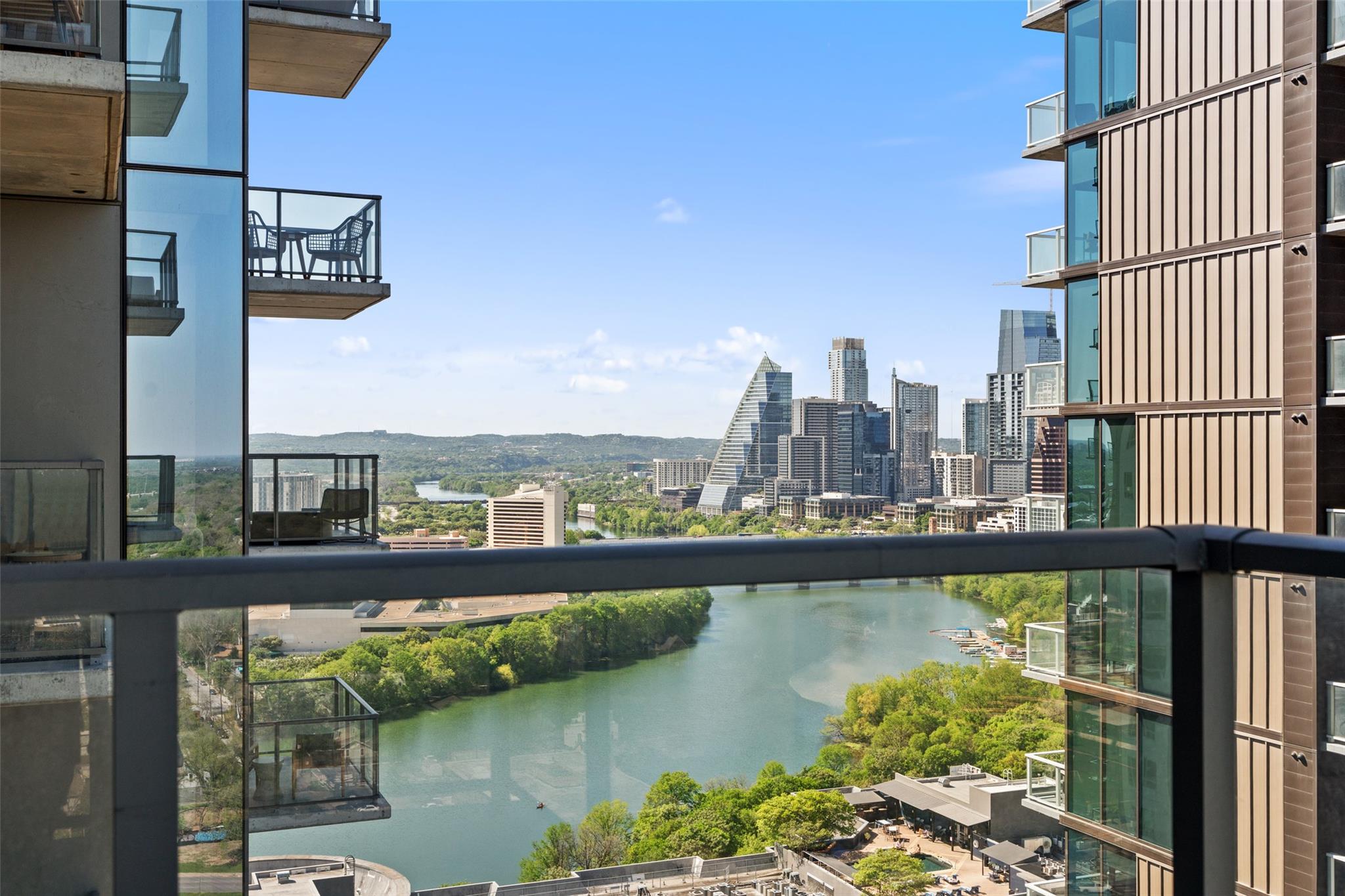 44 East Avenue Austin TX 78701