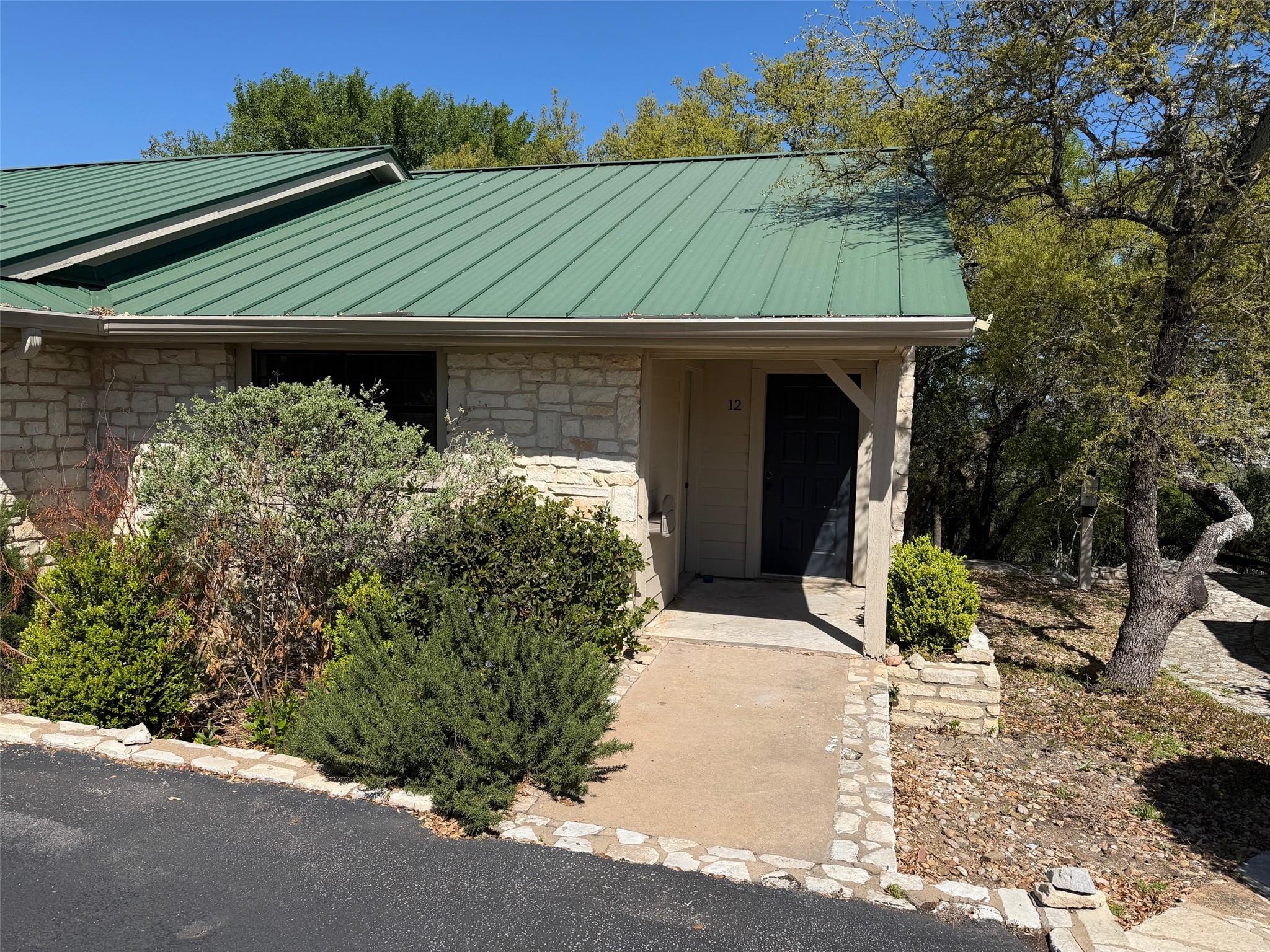 300 Poker Chip Horseshoe Bay TX 78657