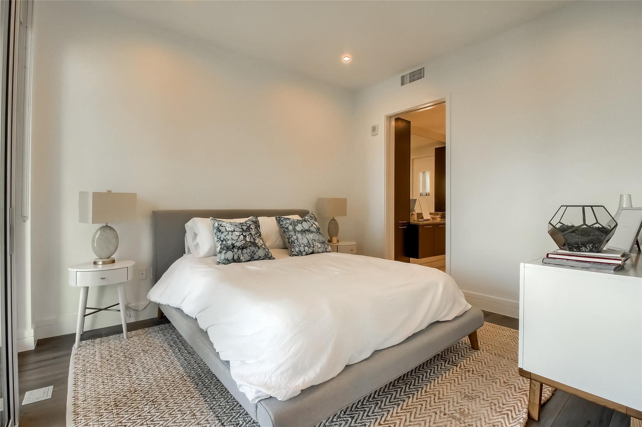 501 West Avenue Austin TX 78701