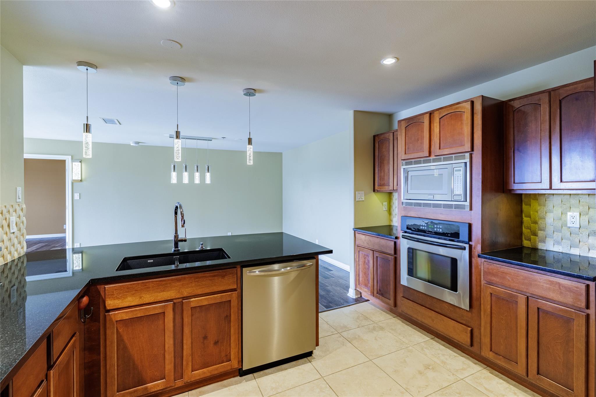 40 N Interstate 35 Austin TX 78701