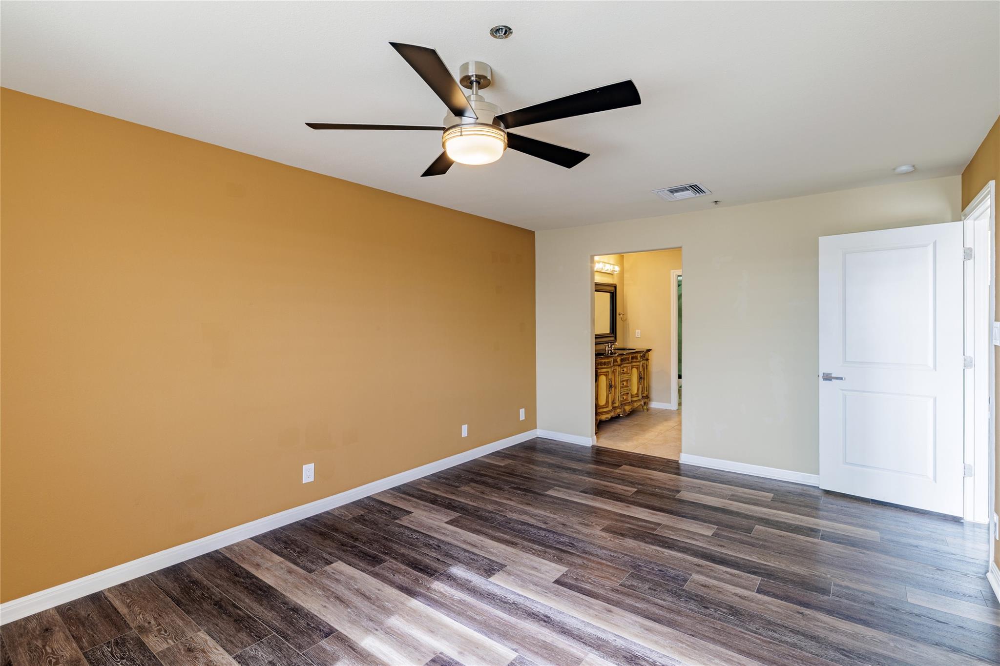 40 N Interstate 35 Austin TX 78701