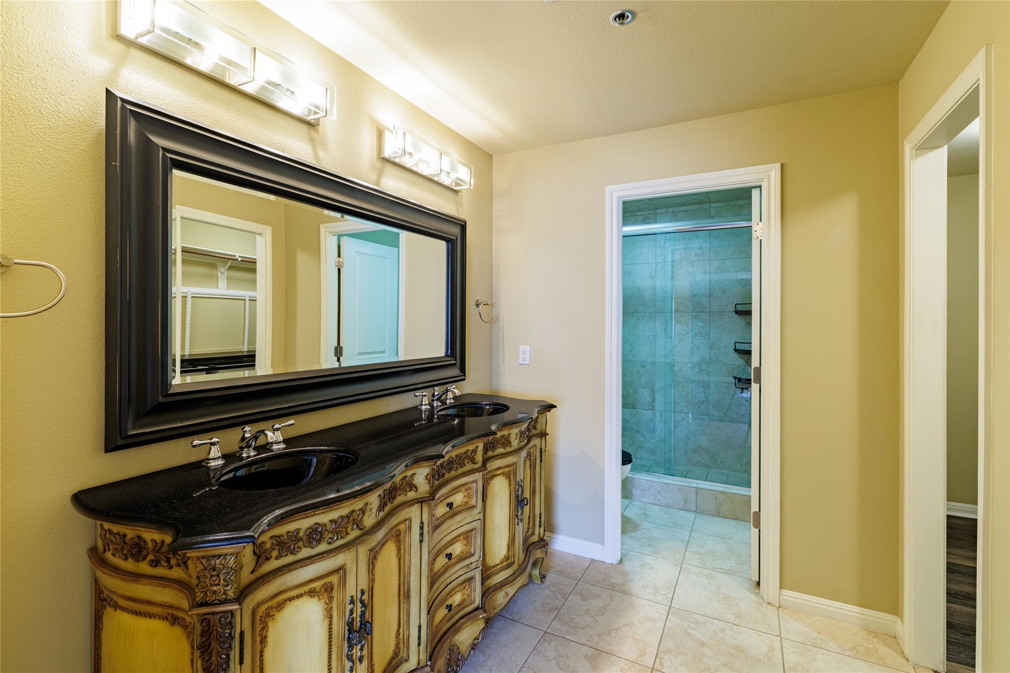 40 N Interstate 35 Austin TX 78701