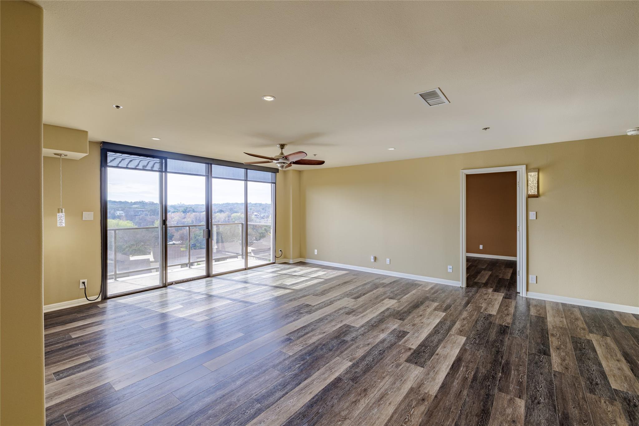 40 N Interstate 35 Austin TX 78701