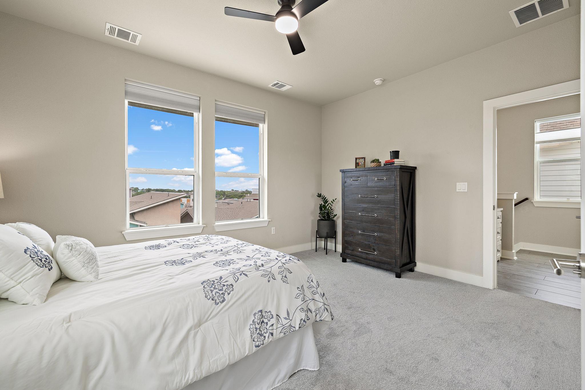 1913 Teagle Drive Austin TX 78741