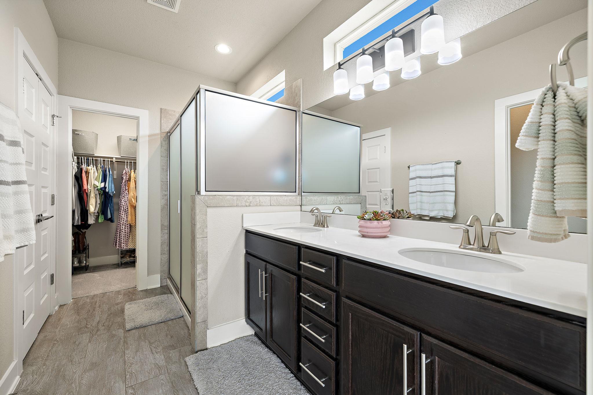 1913 Teagle Drive Austin TX 78741