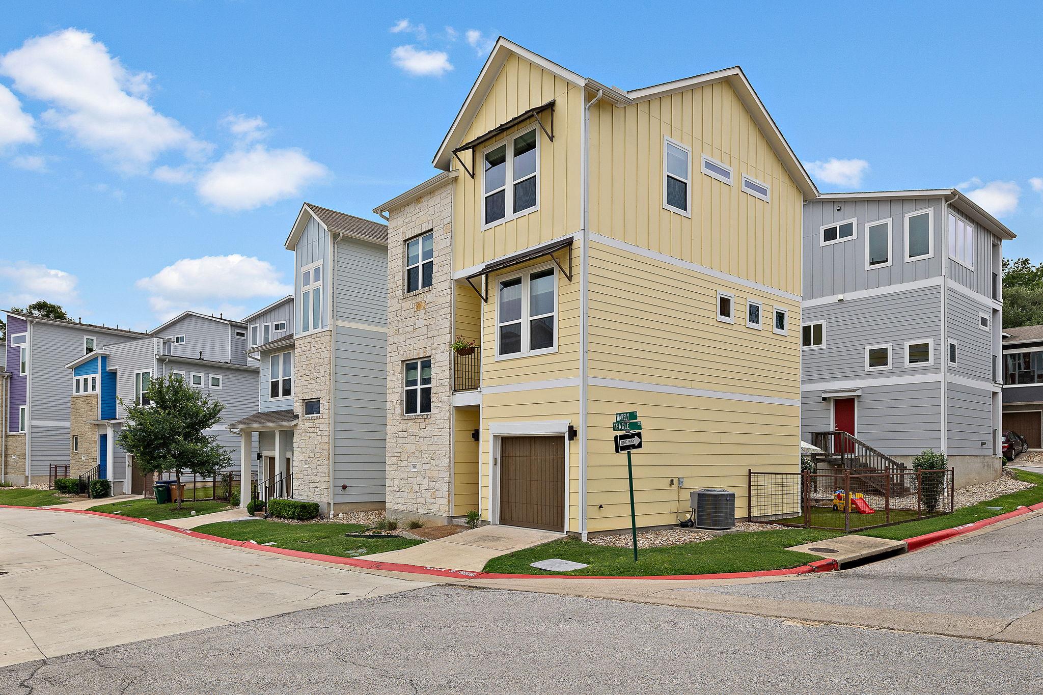 1913 Teagle Drive Austin TX 78741