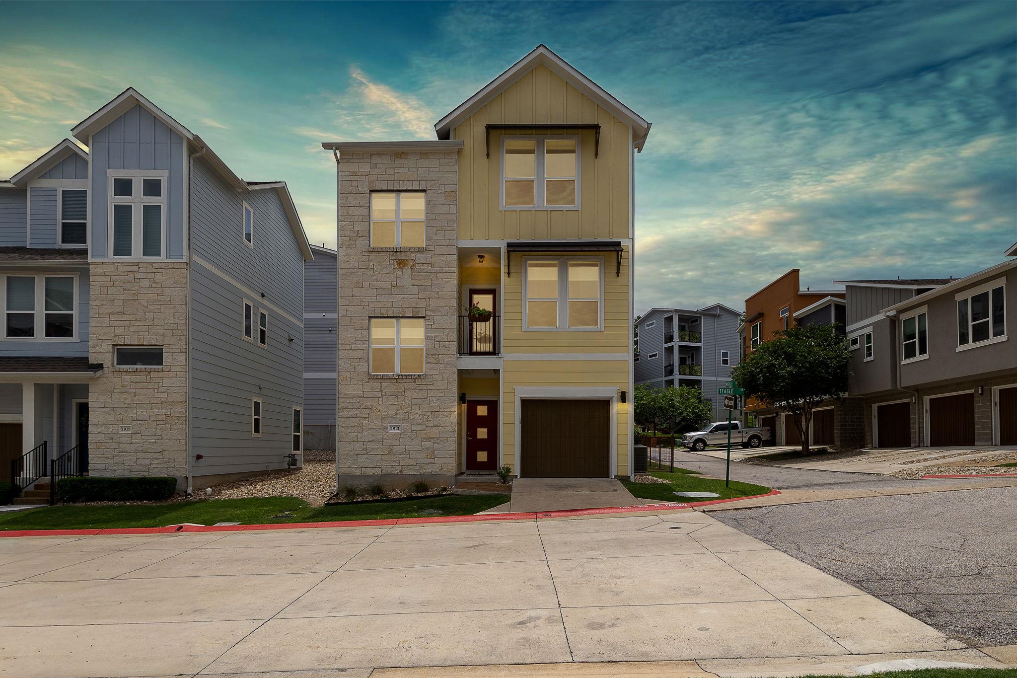 1913 Teagle Drive Austin TX 78741