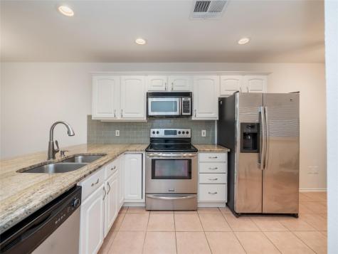 7211 Lakewood Drive Austin TX 78750