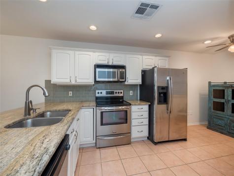 7211 Lakewood Drive Austin TX 78750