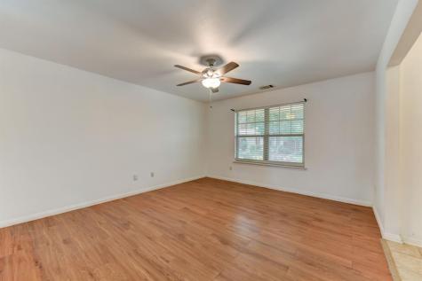 4502 Kind Way Austin TX 78725