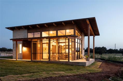 9361 W Us Highway 290 Hye TX 78635