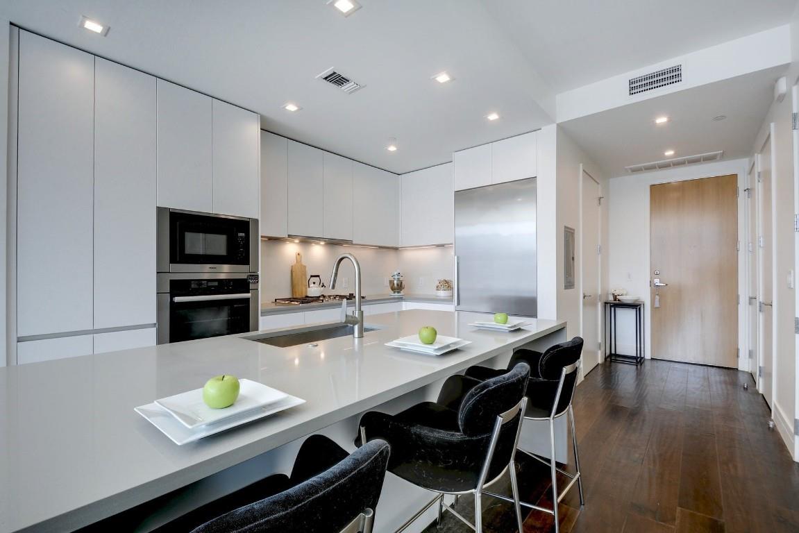 501 West Avenue Austin TX 78701