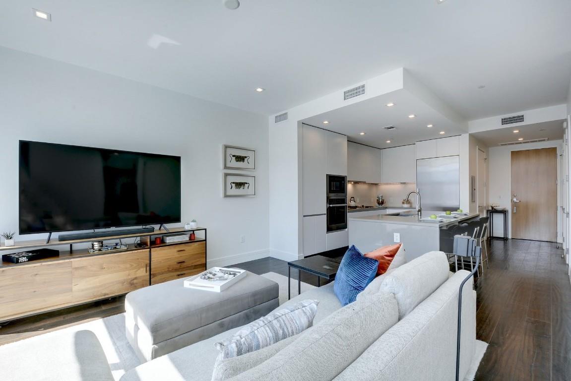 501 West Avenue Austin TX 78701
