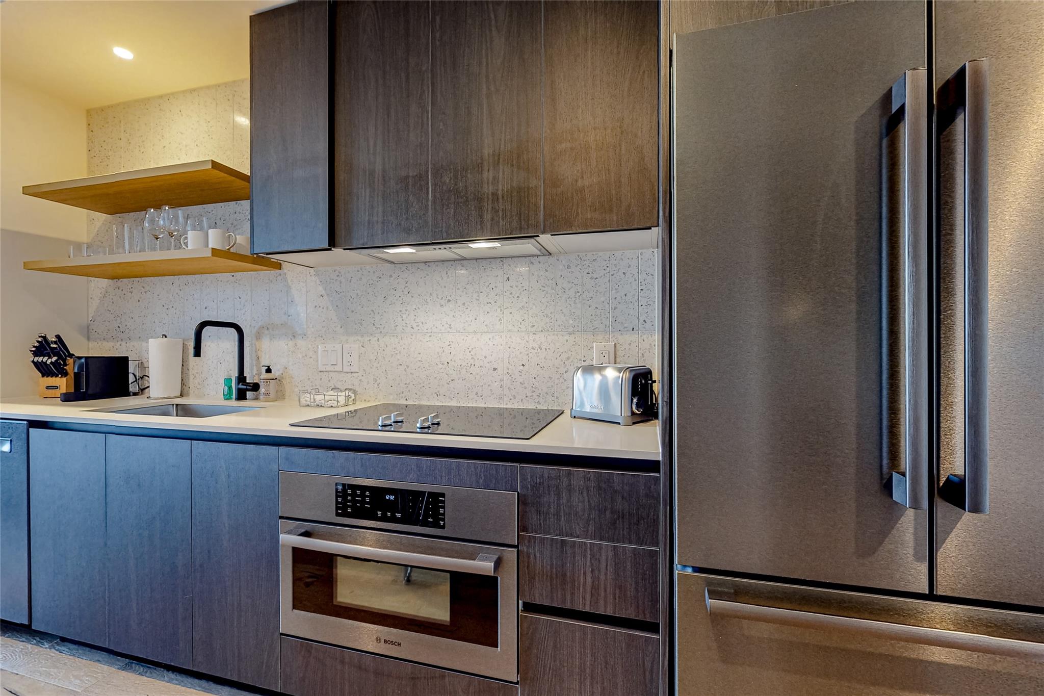 48 East Avenue Austin TX 78701