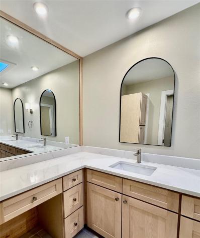 8111 Middle Court Austin TX 78759