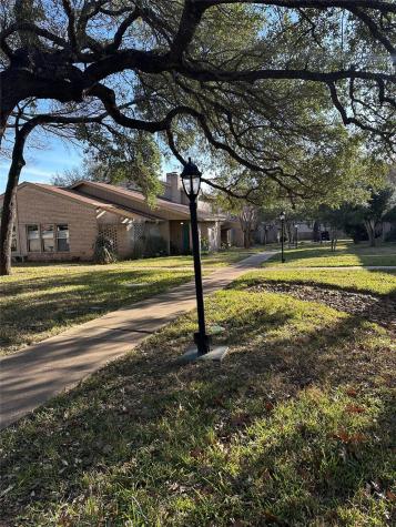 8111 Middle Court Austin TX 78759