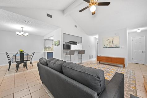 275 Mooring Circle Lakeway TX 78734