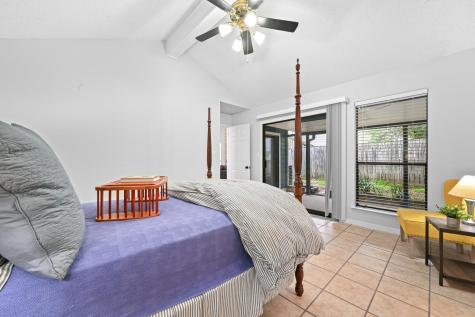 275 Mooring Circle Lakeway TX 78734