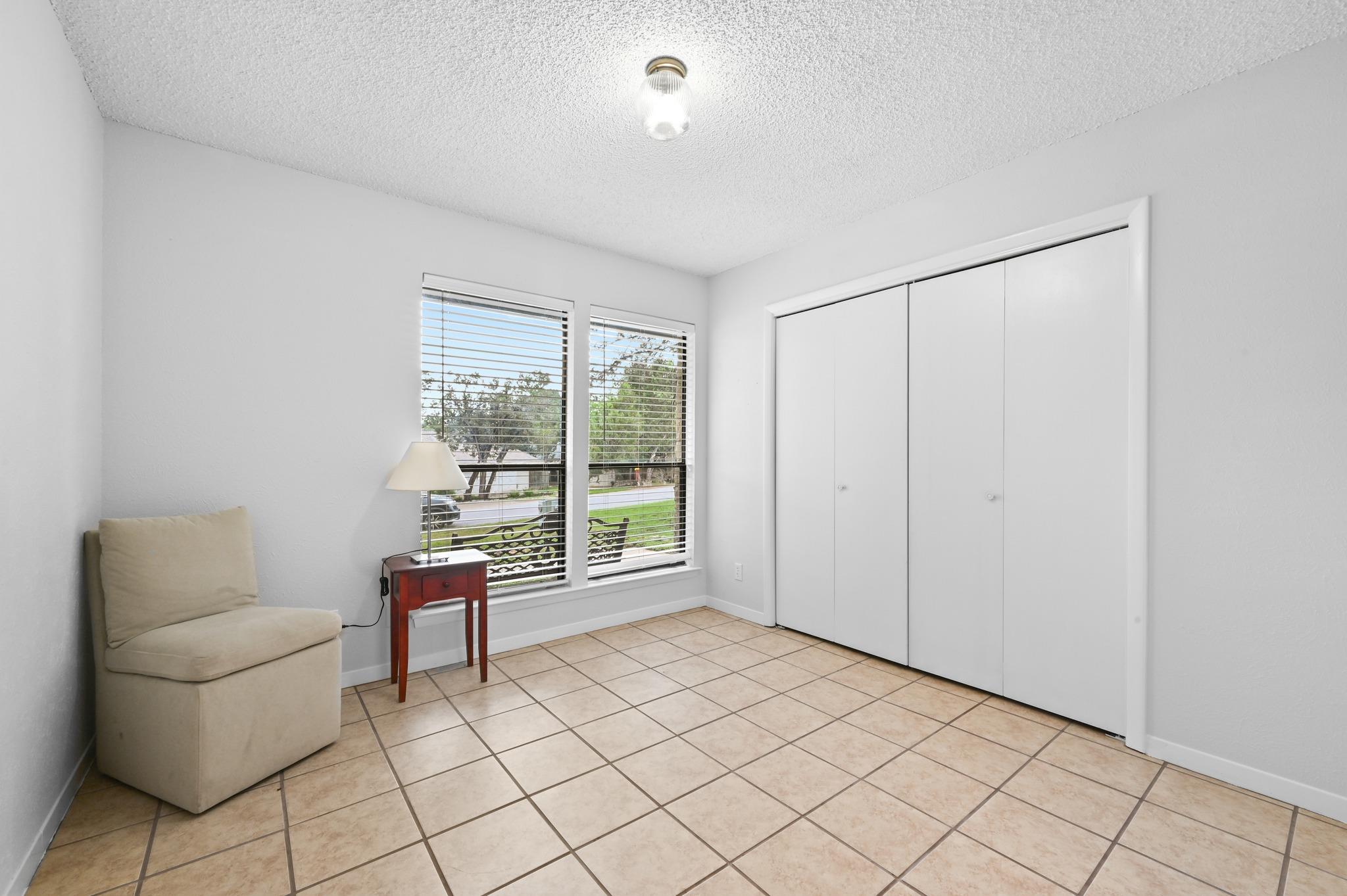 275 Mooring Circle Lakeway TX 78734