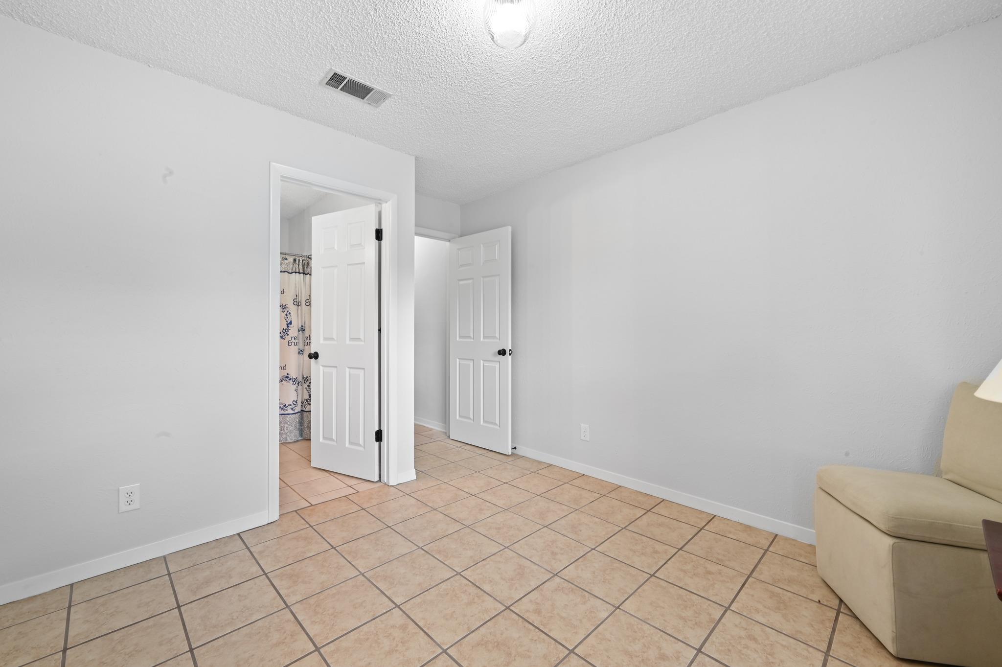 275 Mooring Circle Lakeway TX 78734