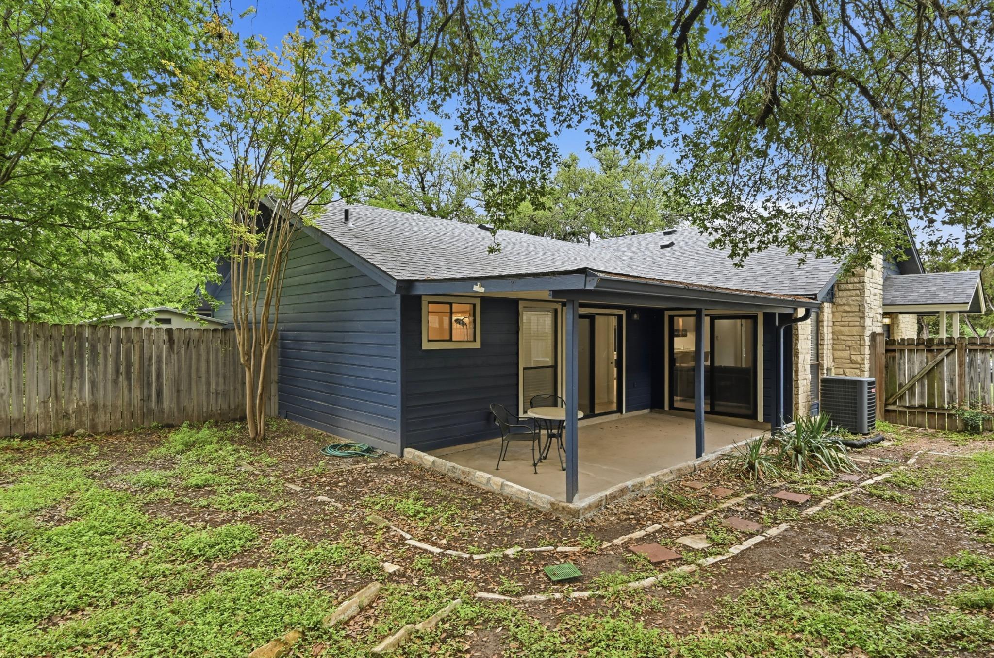 275 Mooring Circle Lakeway TX 78734