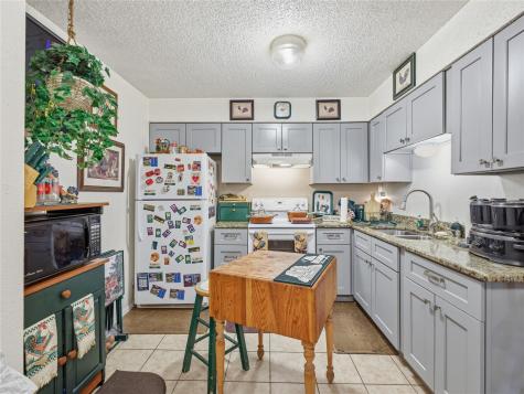 1301 Mckie Cove Austin TX 78752
