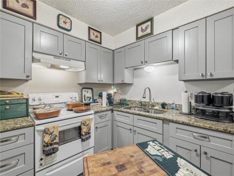 1301 Mckie Cove Austin TX 78752