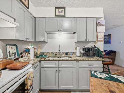 1301 Mckie Cove Austin TX 78752
